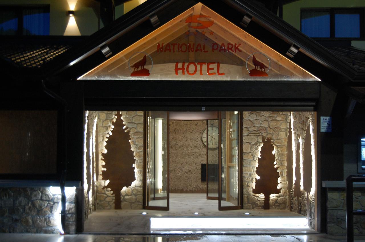 National Park Hotel & Spa Cotronei Buitenkant foto
