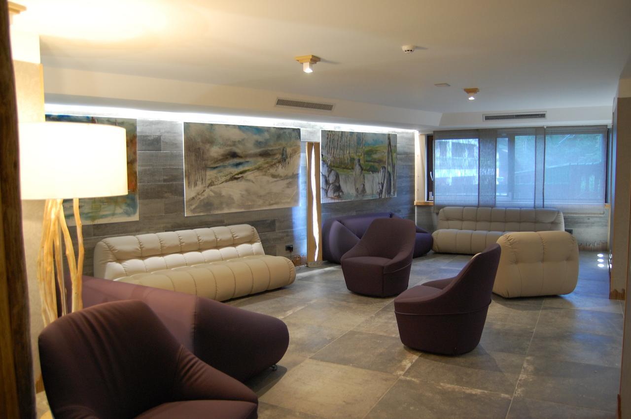 National Park Hotel & Spa Cotronei Buitenkant foto
