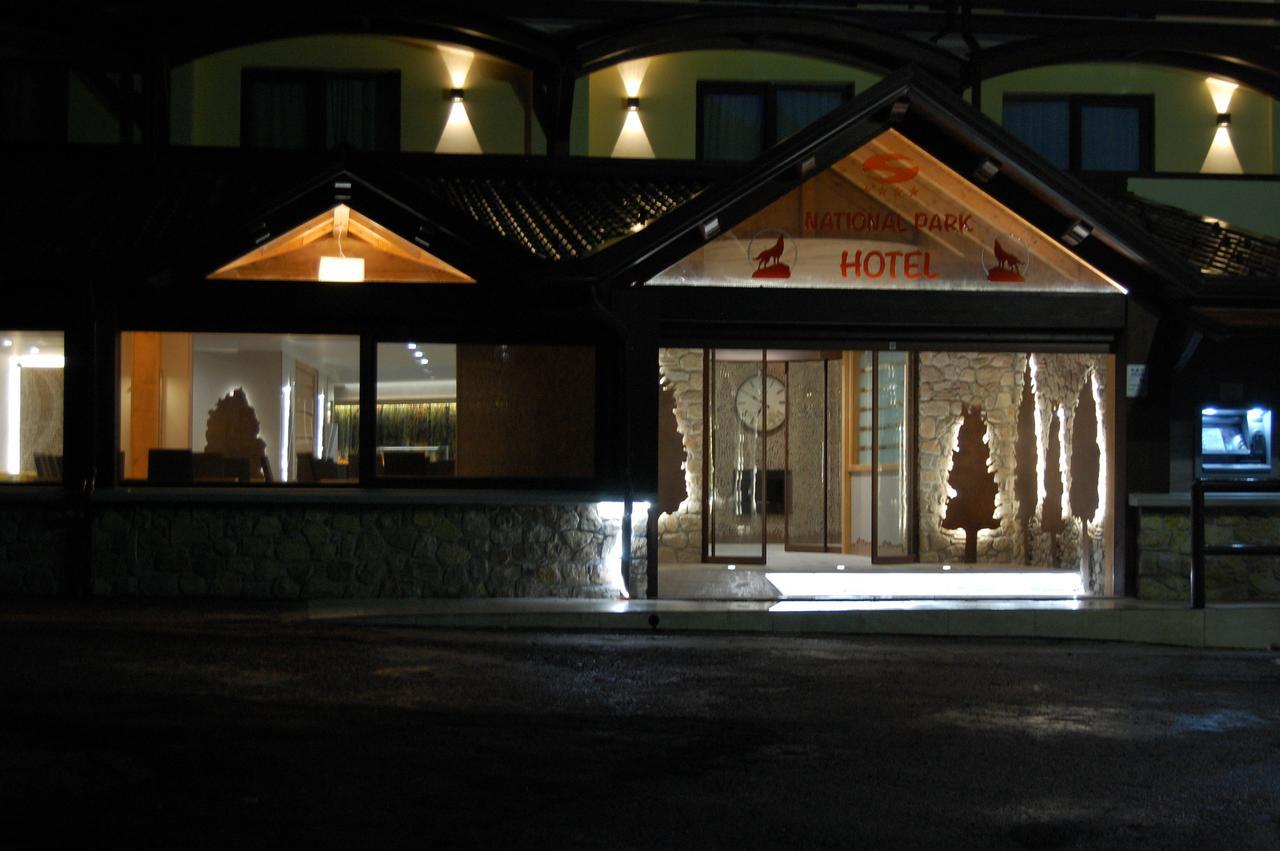 National Park Hotel & Spa Cotronei Buitenkant foto